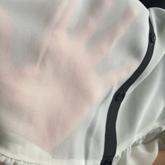 BCBGeneration blouse - Size XS - Picture 4 of 5